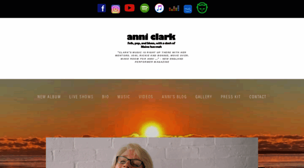 anniclark.com