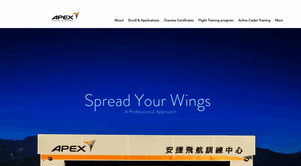 apexflightacademy.co