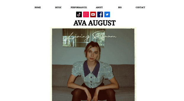 avaaugust.com