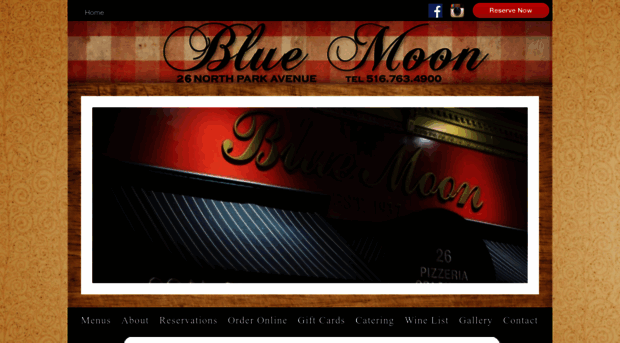 bluemoonpizzeria.com