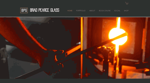 bradpearceglass.com