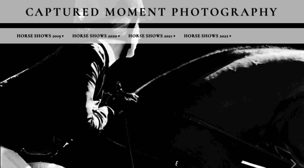 capturedmomentphoto.com