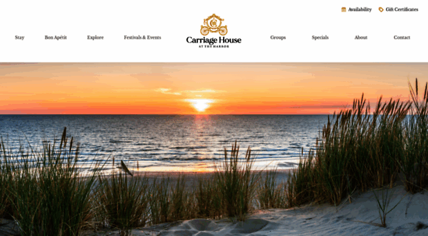 carriagehouseharbor.com