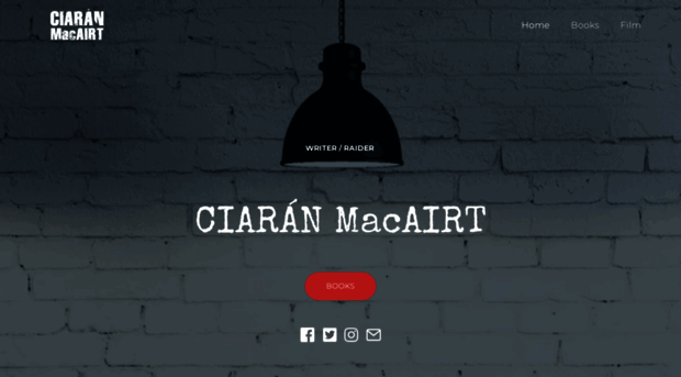 ciaranmacairt.com