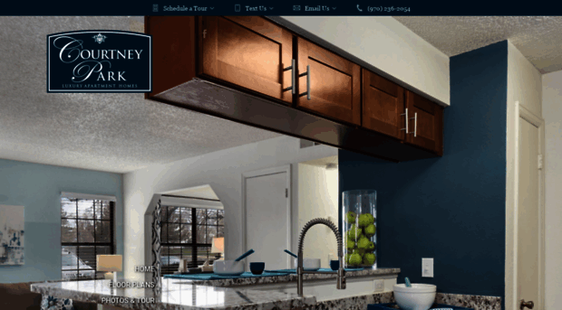 courtneyparkapthomes.com