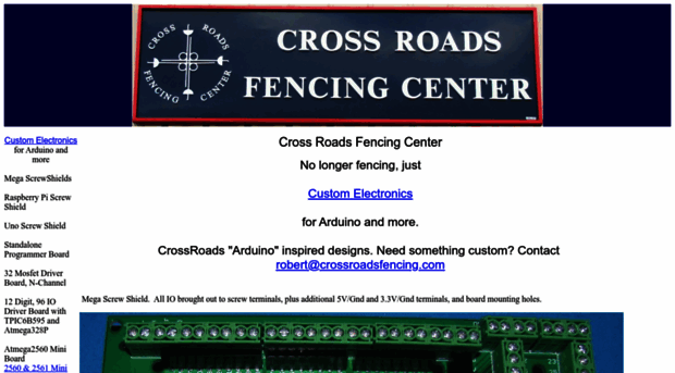 crossroadsfencing.com