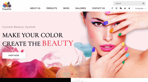 custombeautyworld.com