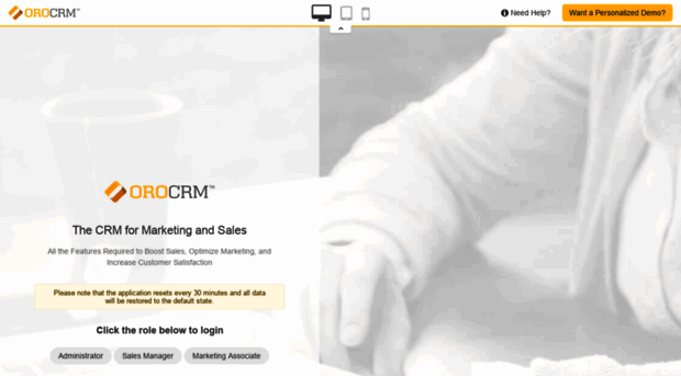 demo-b2b.orocrm.com