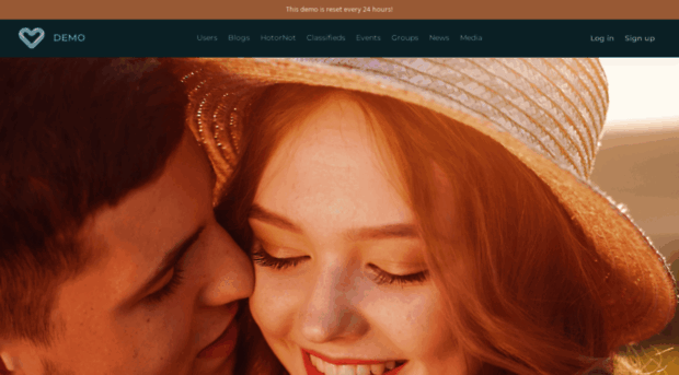 demo.datingscript.com