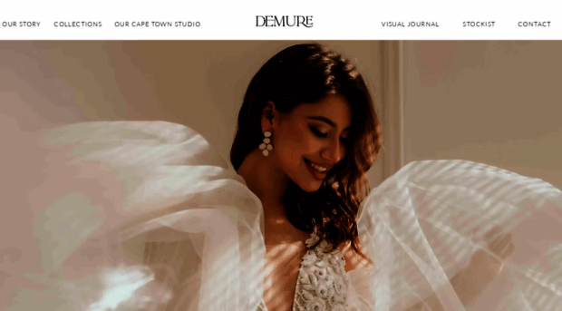 demurebridal.com