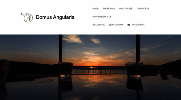 domusangularia.com