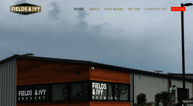 fieldsandivy.com