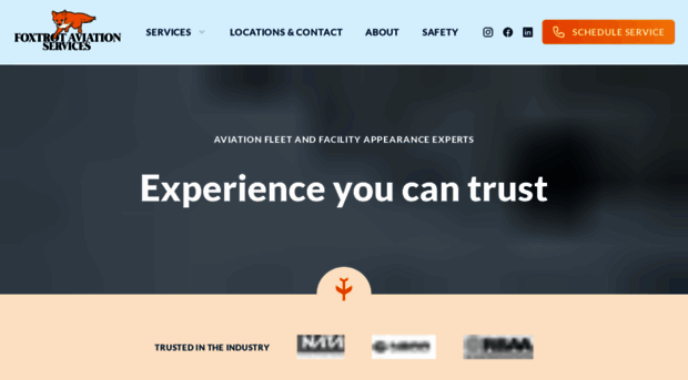 foxtrotaviation.com