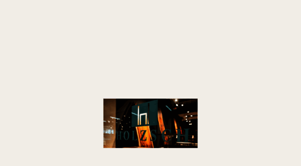 holzschfurniture.com