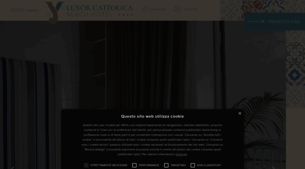 hotelluxorcattolica.com