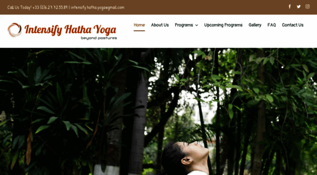 intensify-hatha-yoga.com