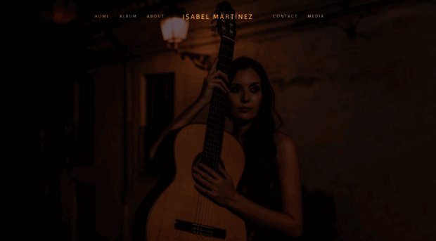 isabelmartinezguitar.com