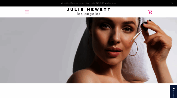 juliehewettla.com