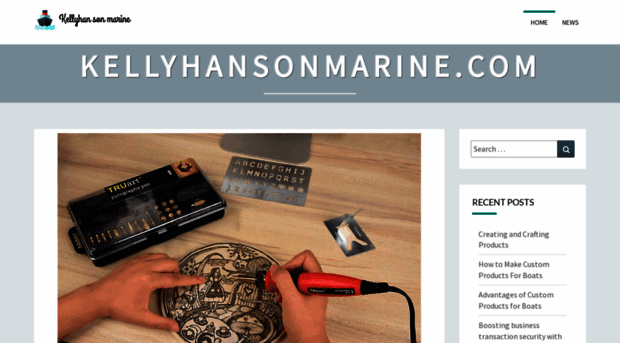 kellyhansonmarine.com