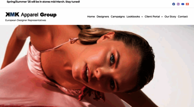 kmkapparelgroup.com