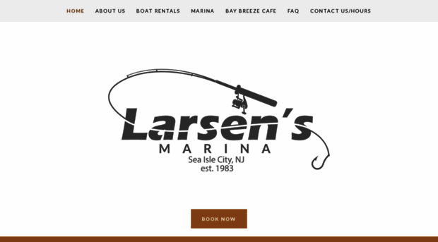 larsensmarina.com