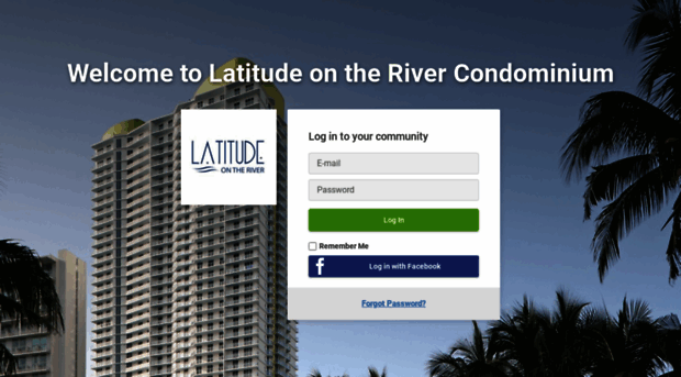 latitudeontheriver.com