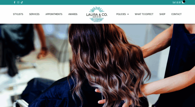 lauraandcosalon.com