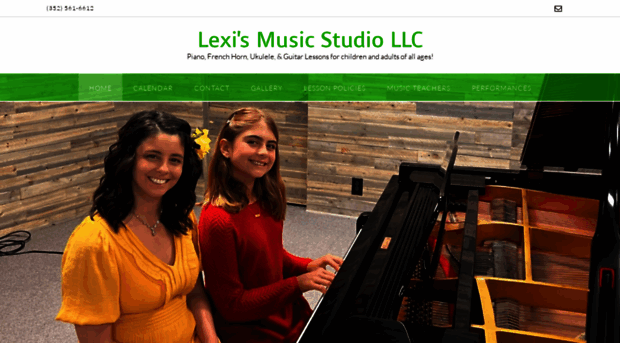 lexismusicstudio.com