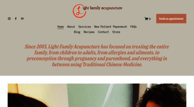 lightfamilyacupuncture.com