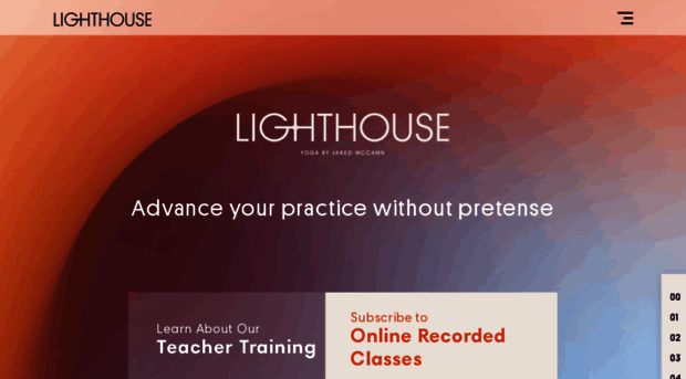 lighthouseyogaschool.com