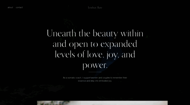lindsaybare.com