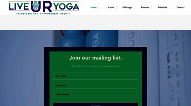 liveuryoga.com