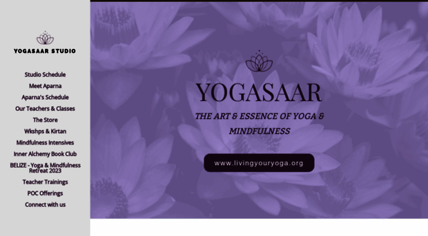 livingyouryoga.org