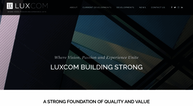 luxcombuilders.com