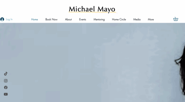 mediummichaelmayo.com