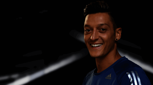 mesut-oezil.com