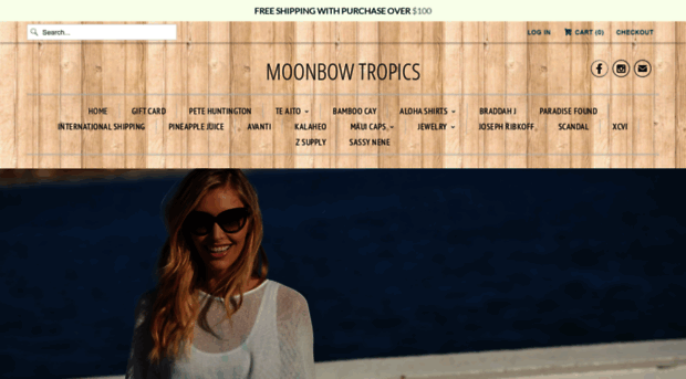 moonbowtropics.com