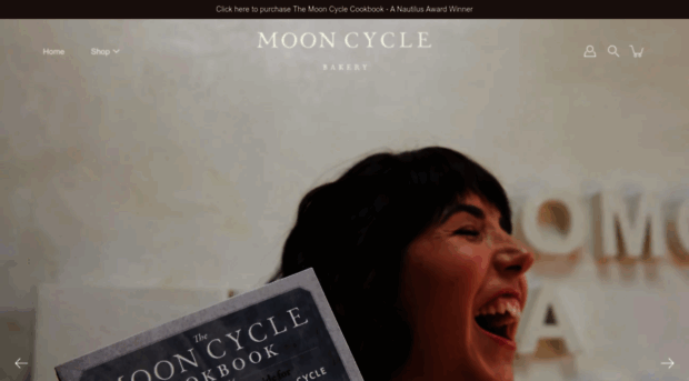 mooncyclebakery.com