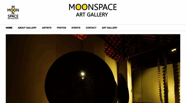 moonspaceartgallery.com