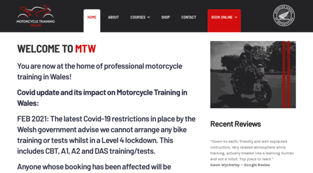 motorcycletrainingwales.co.uk