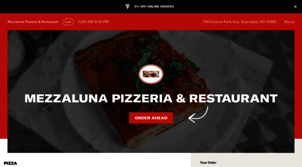 ordermezzalunapizzeria.com