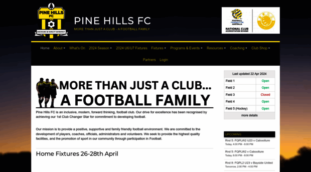pinehillsfootball.com