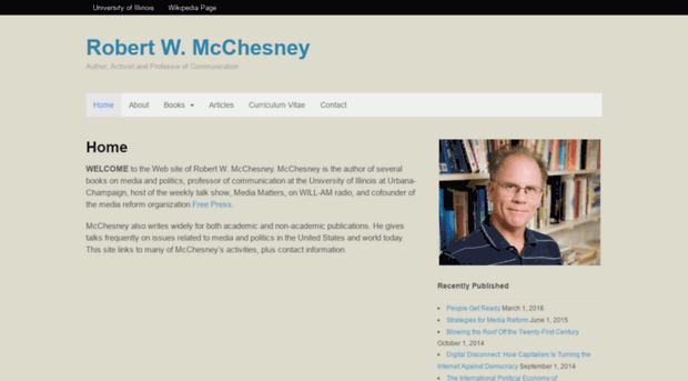 robertmcchesney.com