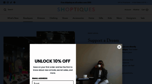 royaloakdressboutique.com