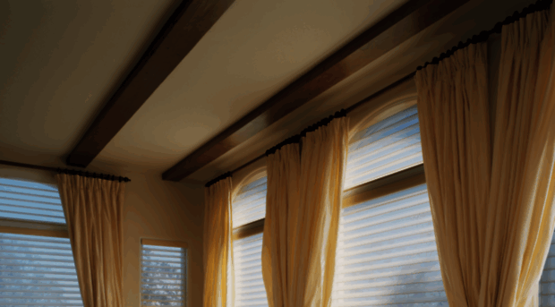 russellswindowcoverings.com