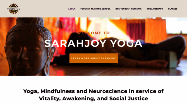 sarahjoyyoga.com