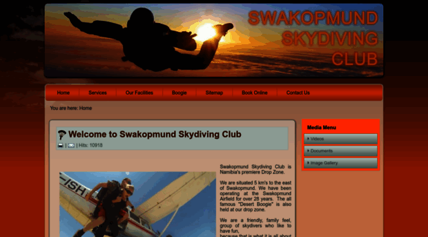 skydiveswakopmund.com