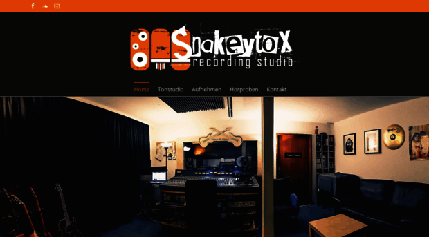 snakeytox.com