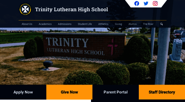 trinitycougars.org