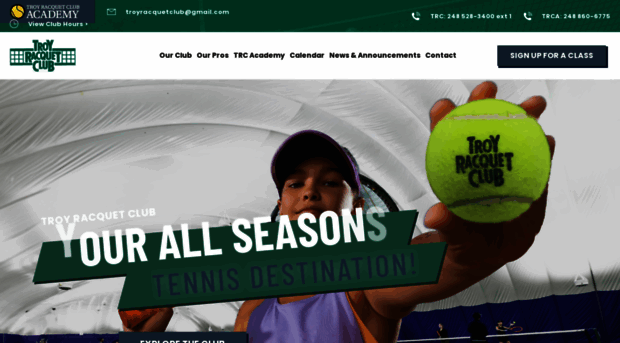 troyracquetclub.com